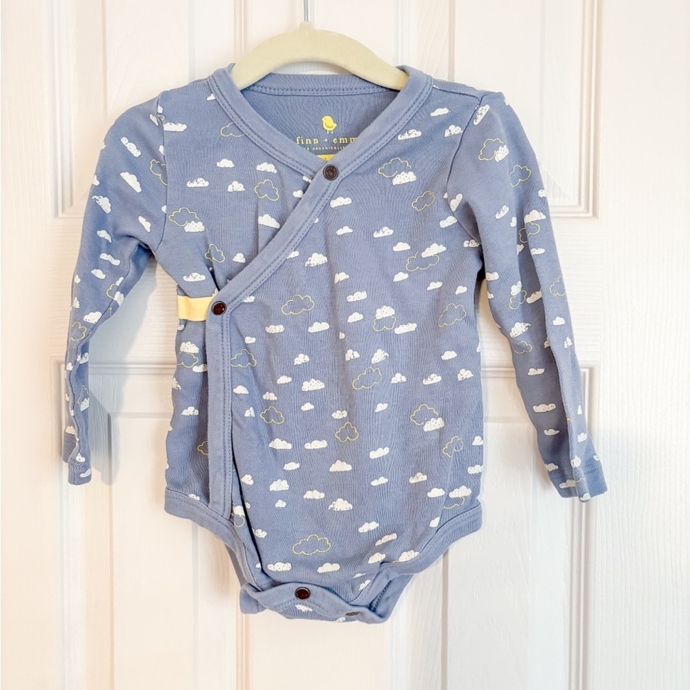 🏷️ Finn & Emma Cloud Kimono Wrap Long Sleeve Onesie